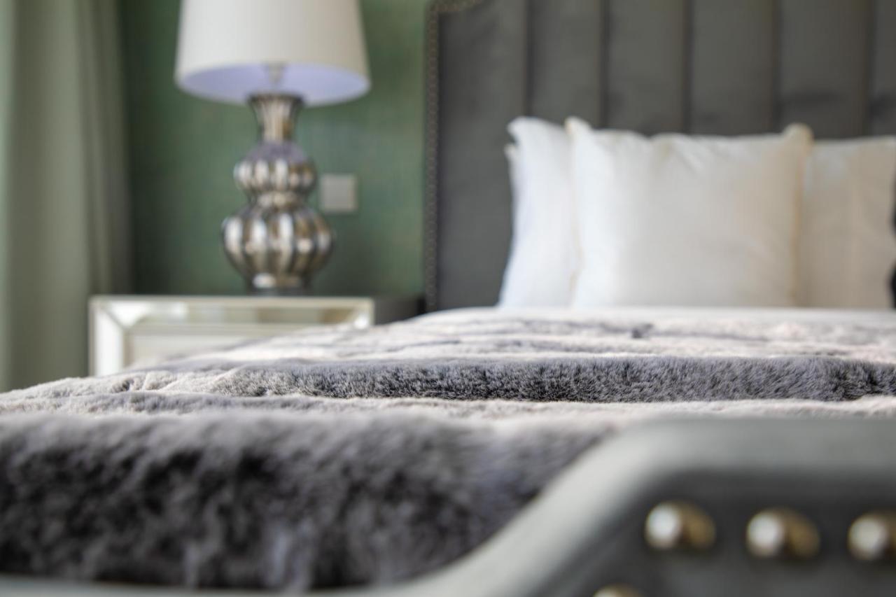 Nasma Luxury Stays - Pastel-Colored Apt With Jaw-Dropping Marina Views Dubai Esterno foto